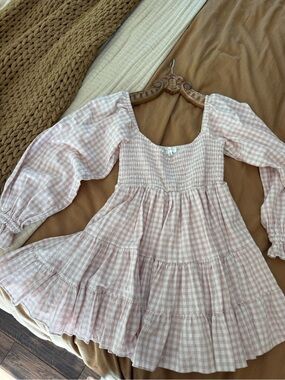 Mabel Pink Gingham Long-Sleeve Tiered Dress size medium